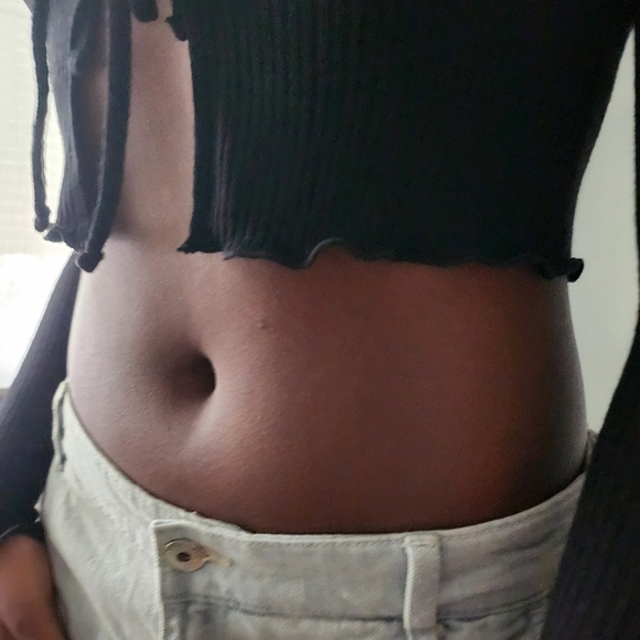 Garage Peek a boo crop top - Picture 5 of 7